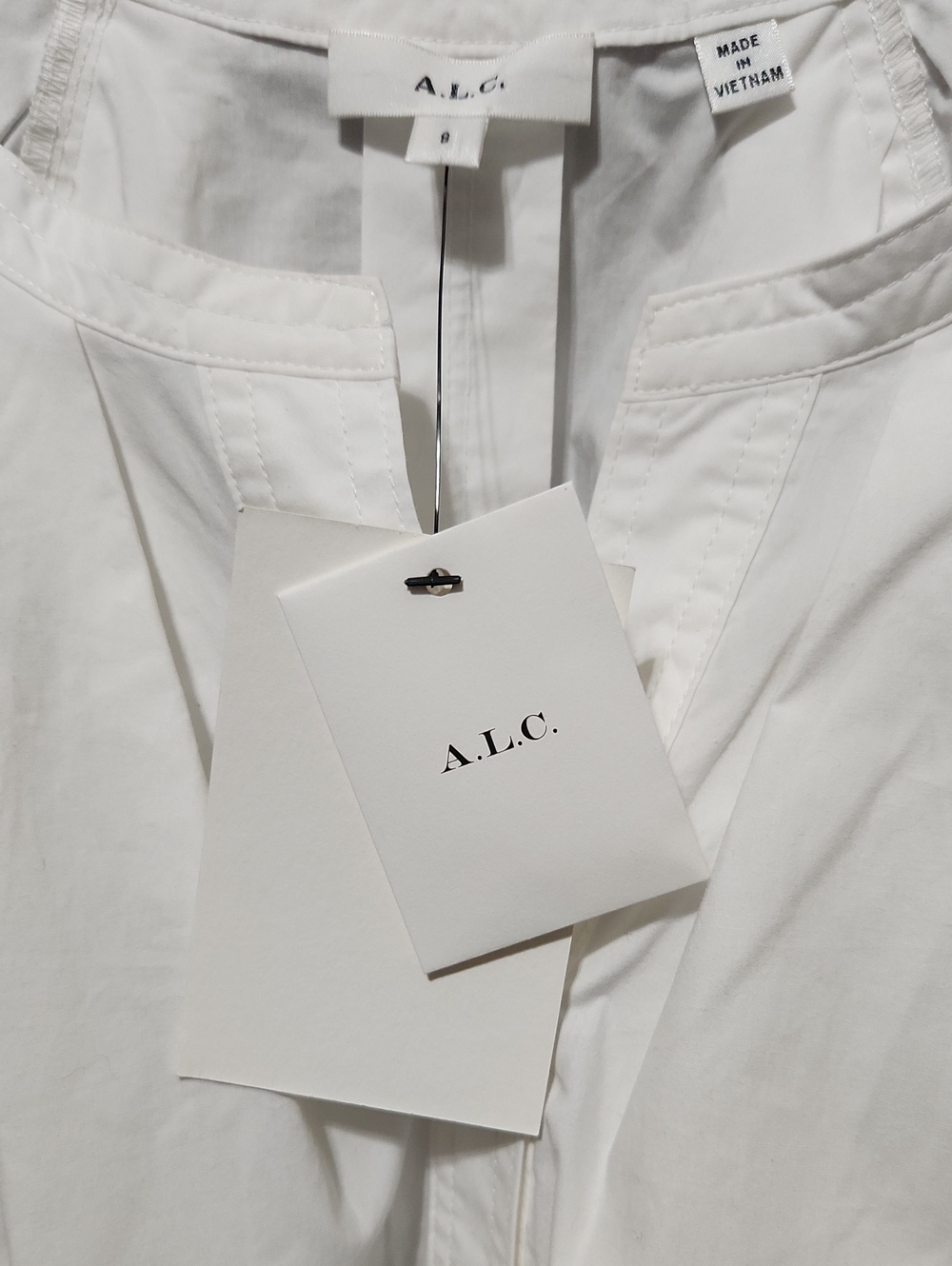 NWT A.L.C. Chloe Puff- Sleeve Top. Size 8 - Picture 13 of 13